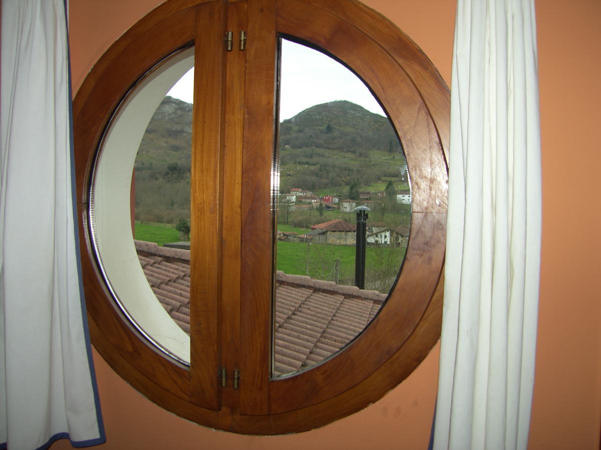 Posada El Pareon Sirviella Luaran gambar