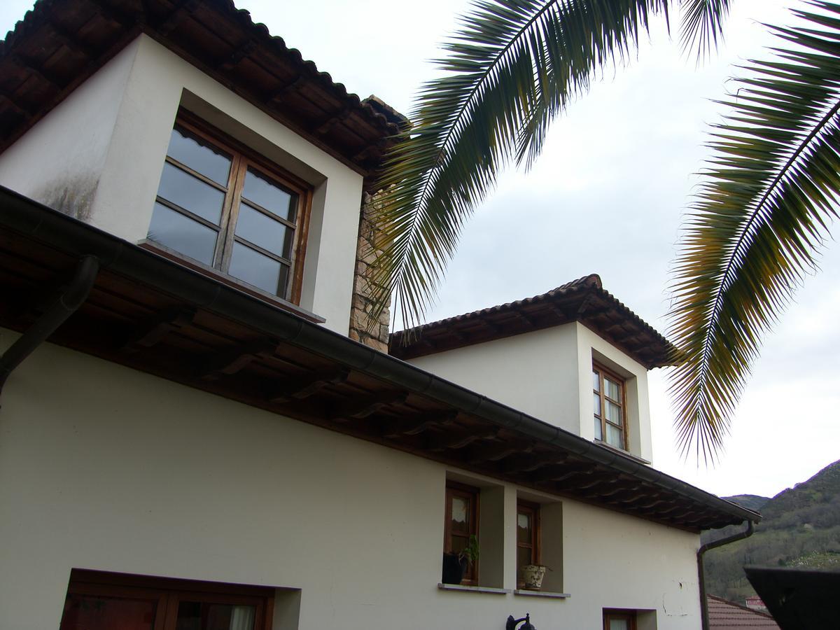 Posada El Pareon Sirviella Luaran gambar