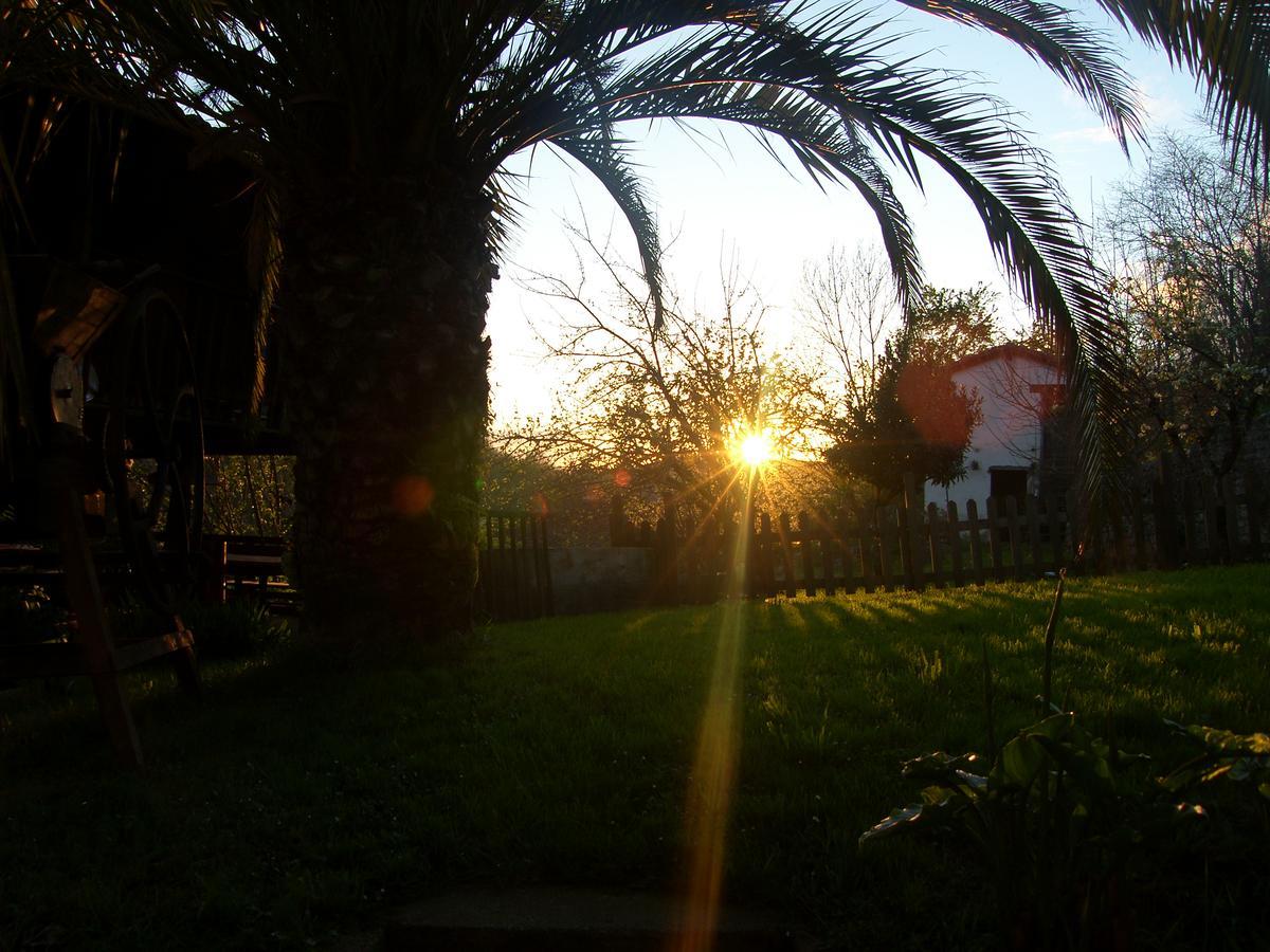 Posada El Pareon Sirviella Luaran gambar