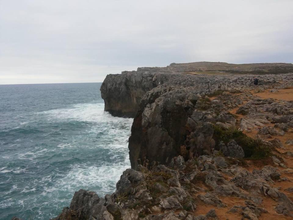 Posada El Pareon Sirviella Luaran gambar